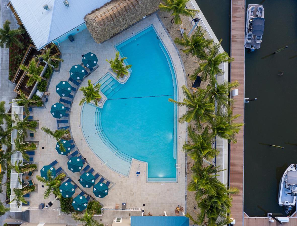 Compass Hotel By Margaritaville Anna Maria Sound Bradenton Exterior photo
