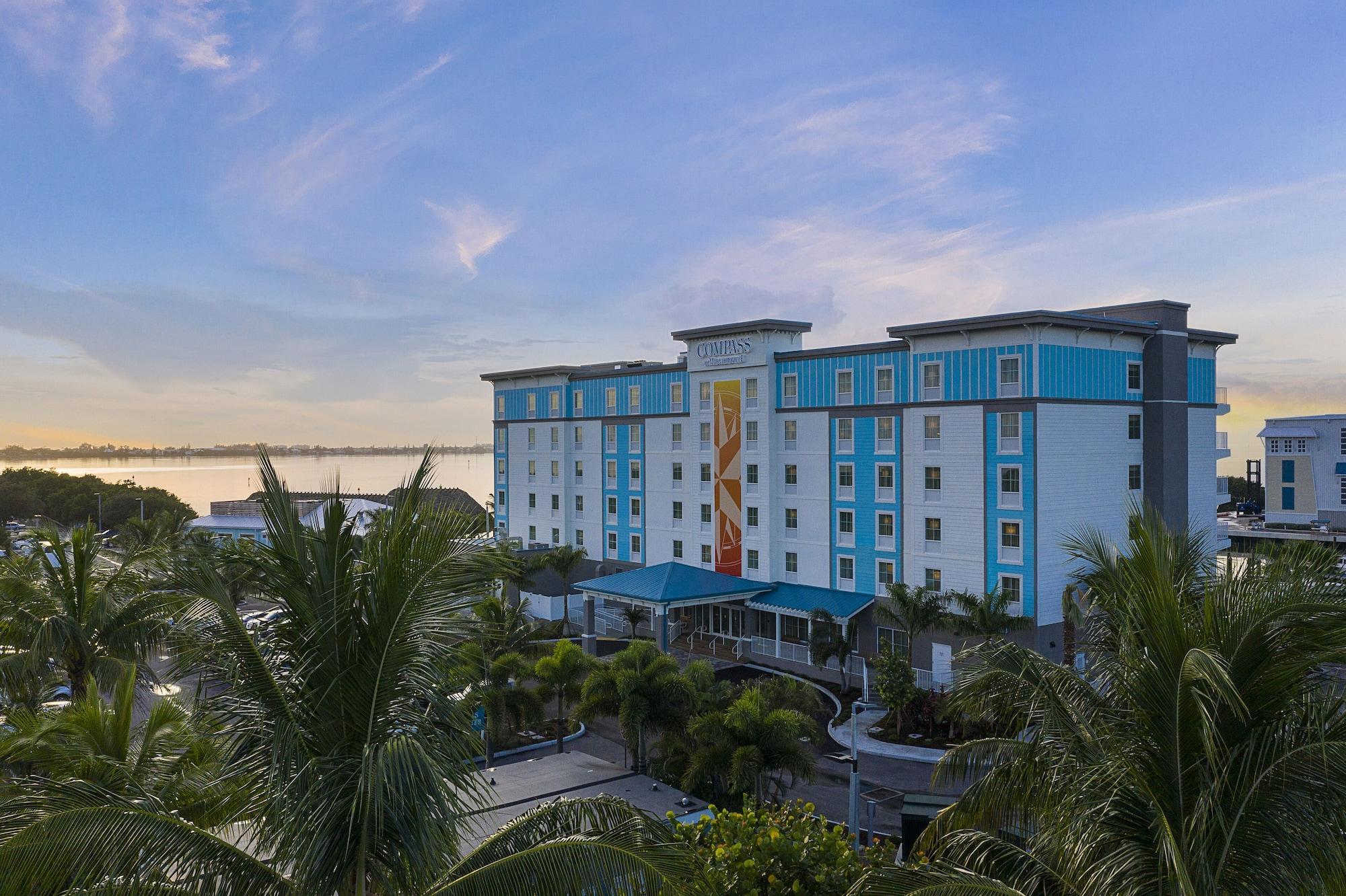 Compass Hotel By Margaritaville Anna Maria Sound Bradenton Exterior photo